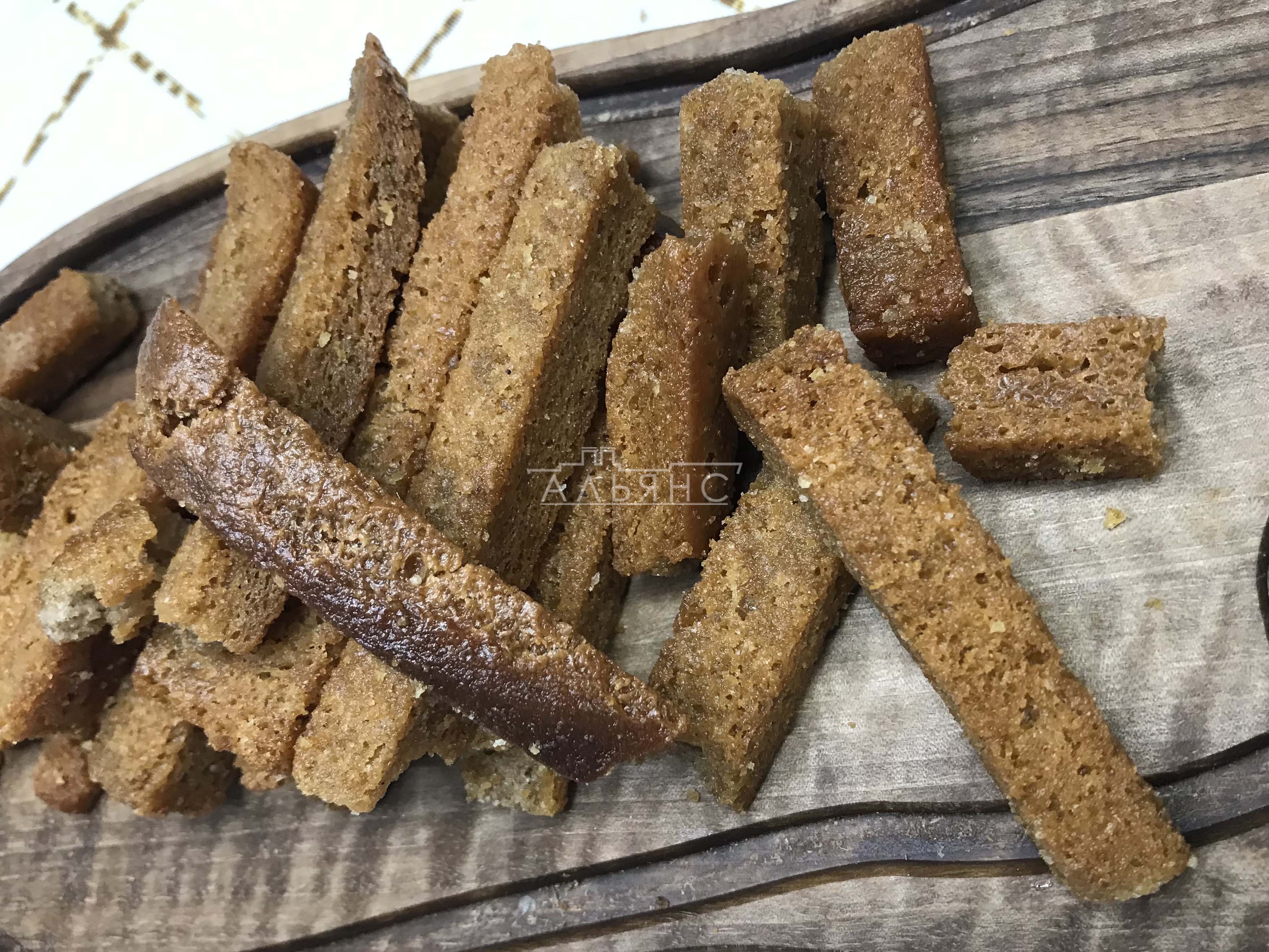 Деревенские гренки с чесноком в Хасавюрте