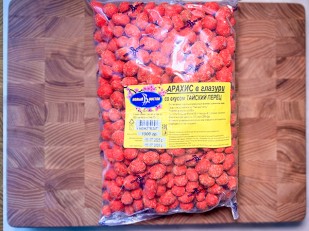 Японские снеки и крекеры: Арахис в глазури со вкусом тайский перец