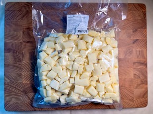 Арахис в глазури: Сырный продукт ФЕРМЕРСКИЙ бочонок белый