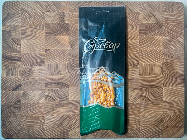 Сыр 60 гр ГОРНЫЙ СЫРОВАР (Бочонок копчёный с аджикой) в Хасавюрте